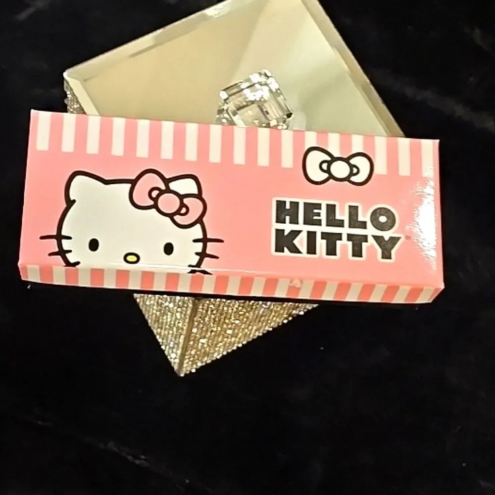 Hello Kitty new box